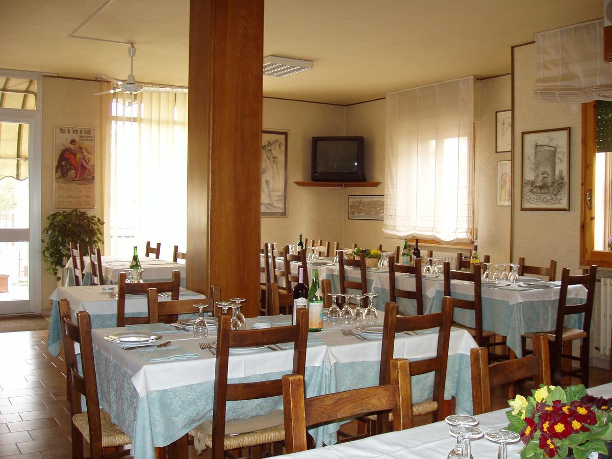 Albergo Ristorante Taverna Dalla "Lisina" سانسيبولكرو المظهر الخارجي الصورة