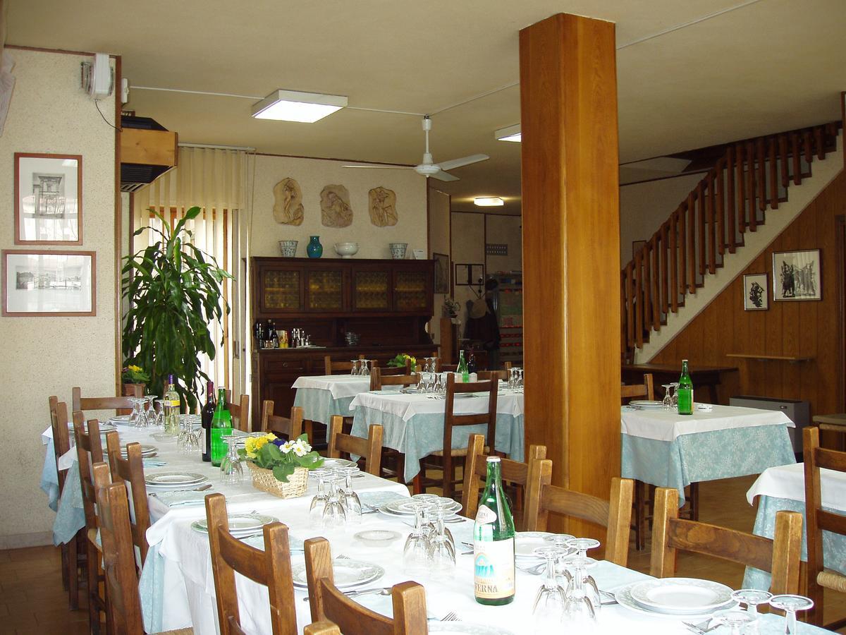 Albergo Ristorante Taverna Dalla "Lisina" سانسيبولكرو المظهر الخارجي الصورة